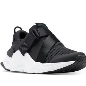 New Sorel Size 5.5 & 8 & 8.5 & 9.5 Kinetic&trade; RNED Sneaker in Black White